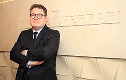 Dr André Luiz Placido Ferrari Dr André Luiz Placido Ferrari
